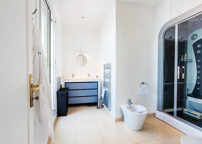 Le Cap De Vi4150 By Riviera Homes *