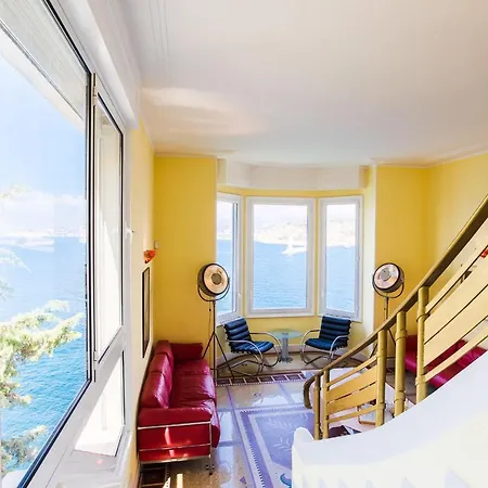 Le Cap De Vi4150 By Riviera Homes *